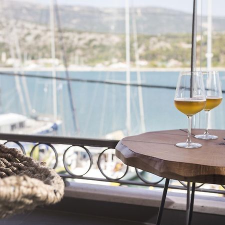 Argostoli Marina Suites Bagian luar foto