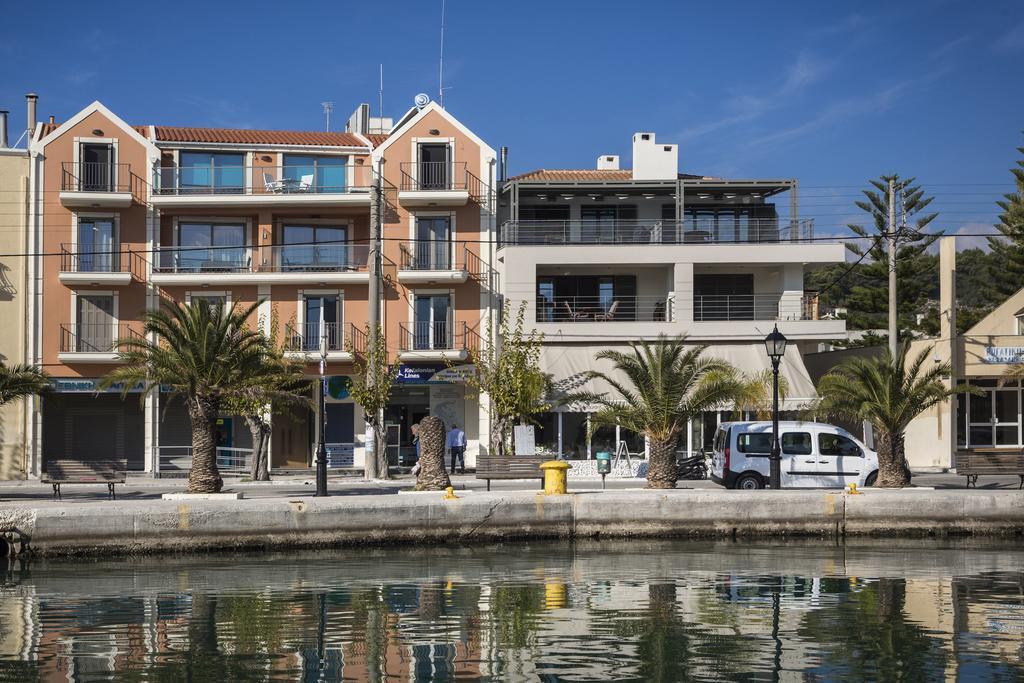 Argostoli Marina Suites Bagian luar foto