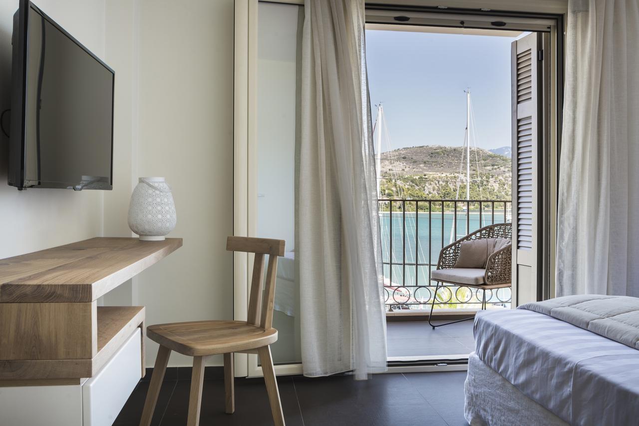 Argostoli Marina Suites Bagian luar foto